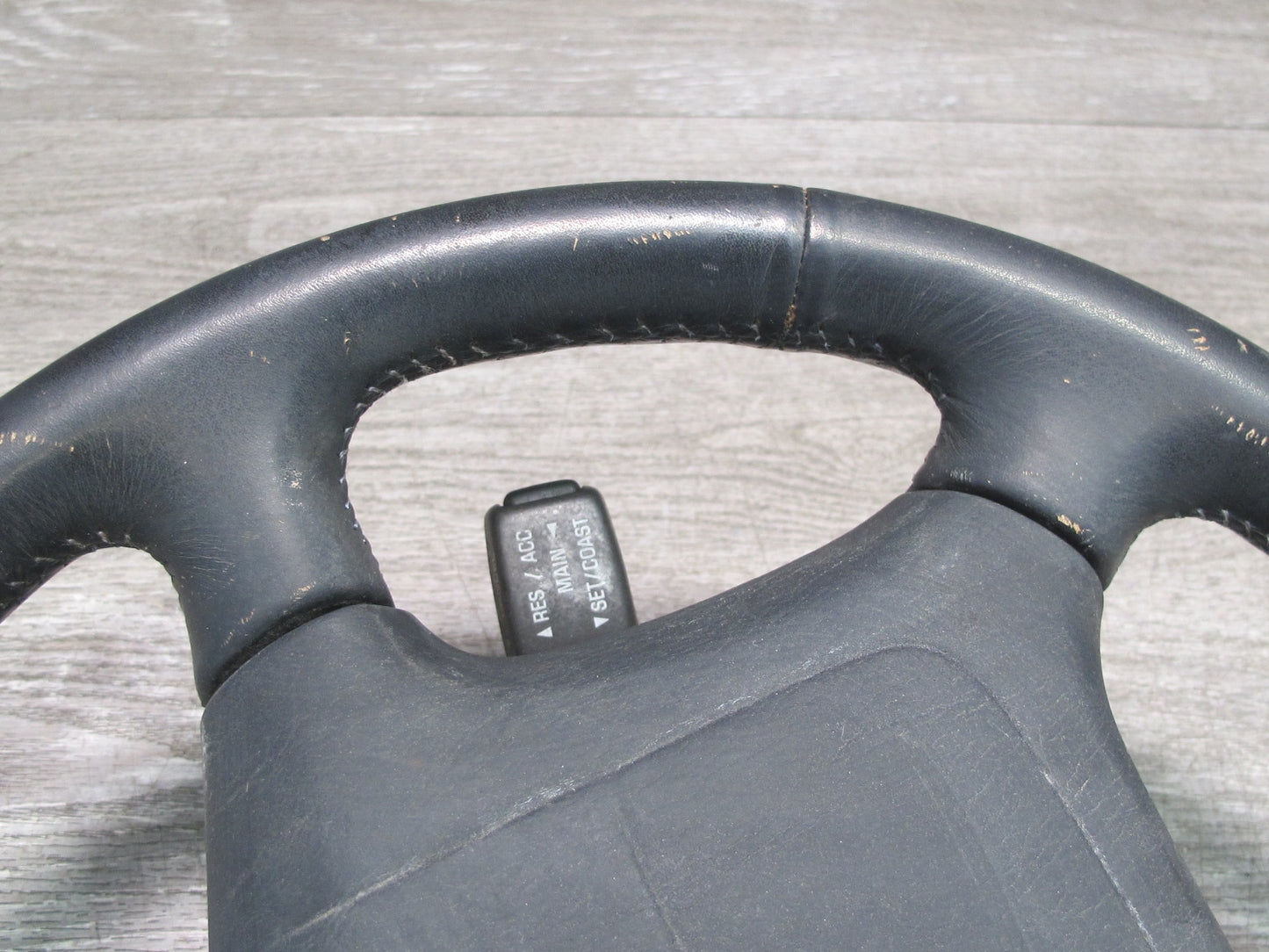 89-92 TOYOTA SUPRA MK3 FRONT LEFT DRIVER SIDE STEERING WHEEL W/ SRS AIRBAG OEM