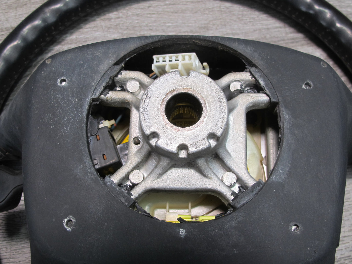 89-92 TOYOTA SUPRA MK3 FRONT LEFT DRIVER SIDE STEERING WHEEL W/ SRS AIRBAG OEM