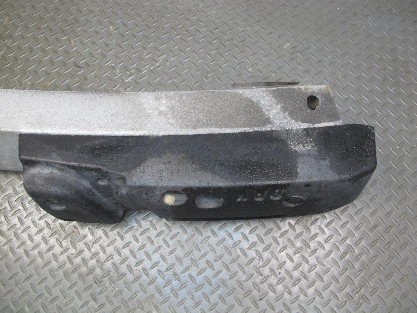 02-05 Ford Thunderbird Rear Bumper Impact Reinforcement Bar Foam Absorber OEM