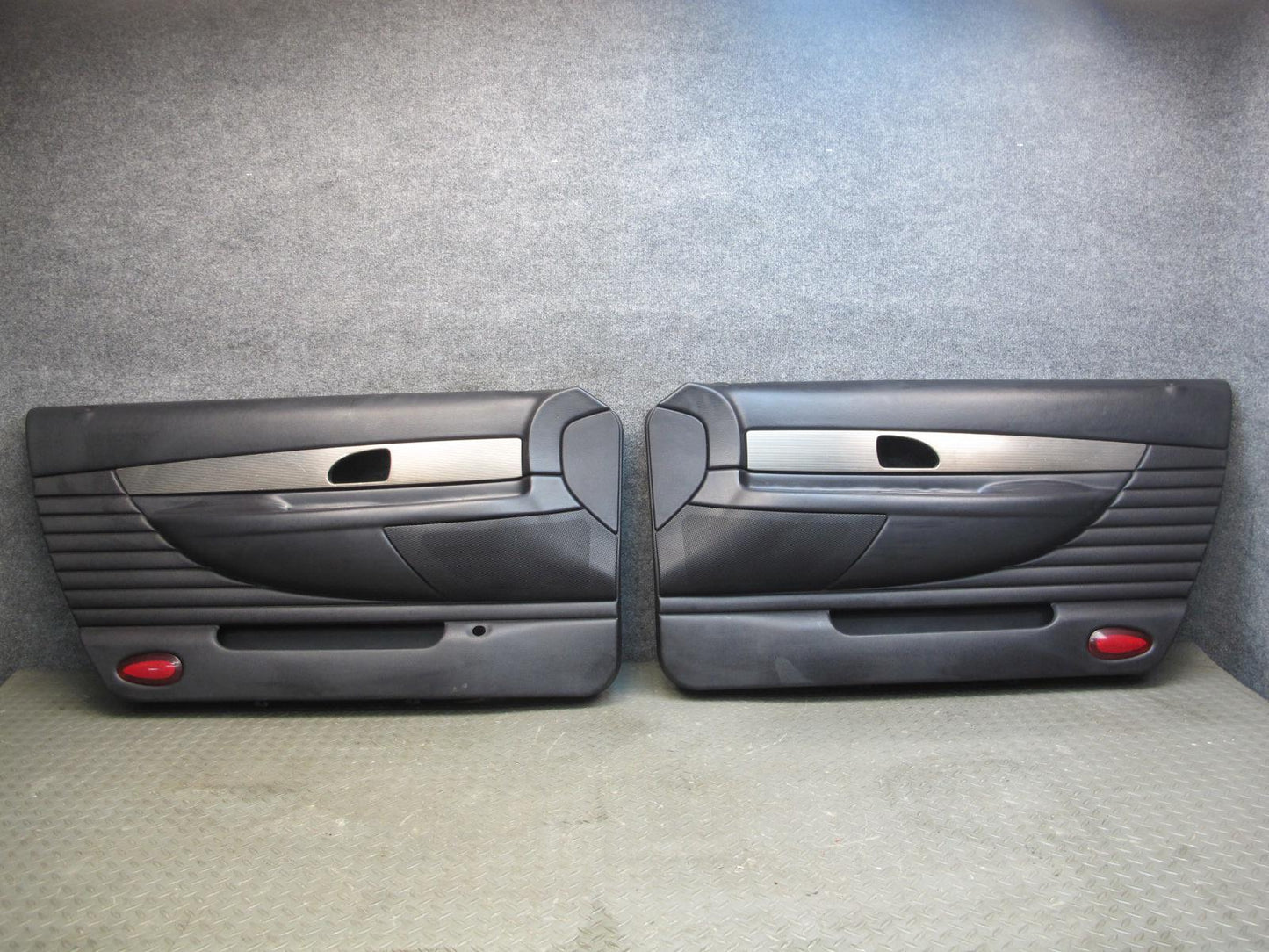 2004 Ford Thunderbird Set of 2 Left & Right Door Interior Trim Panel Black OEM