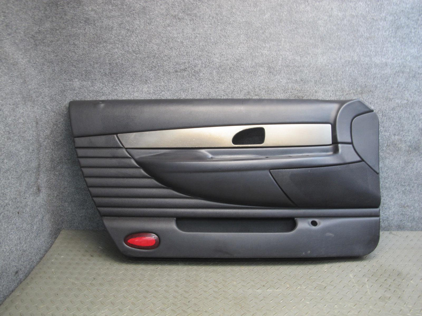 2004 Ford Thunderbird Set of 2 Left & Right Door Interior Trim Panel Black OEM