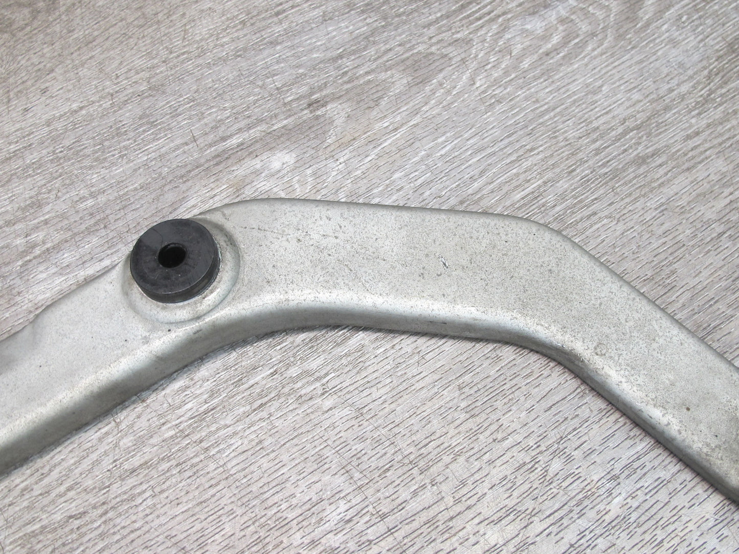 10-19 Nissan 370Z Z34 Convertible Exhaust System Front Mount Support Bracket OEM