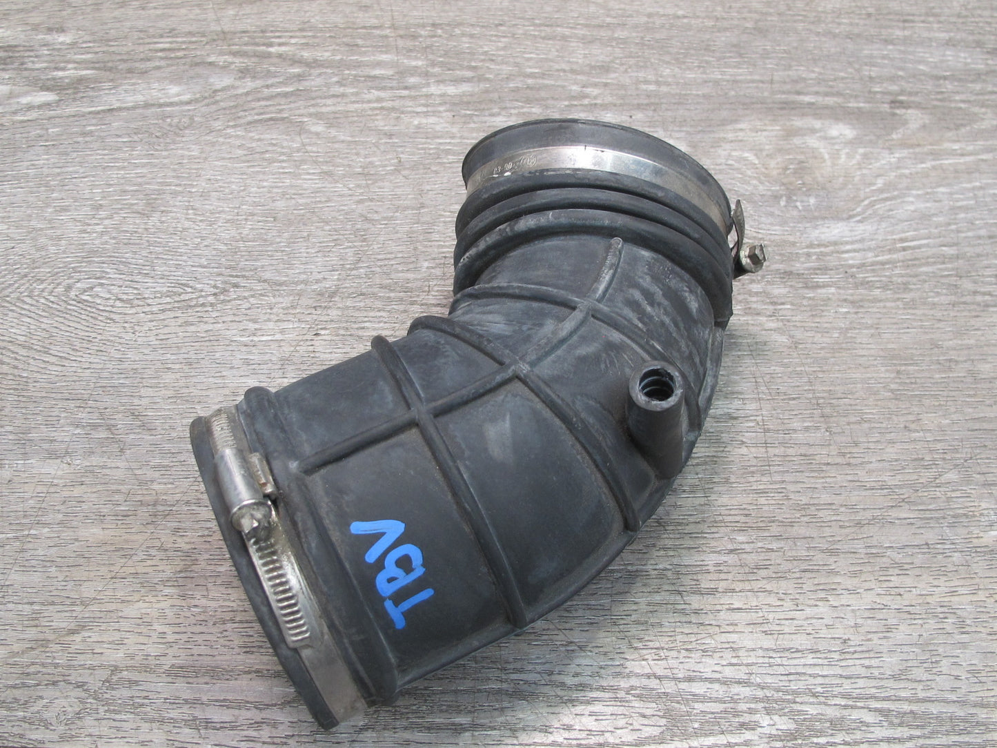 01-06 BMW E46 3-SERIES Air Intake Duct Hose Pipe OEM