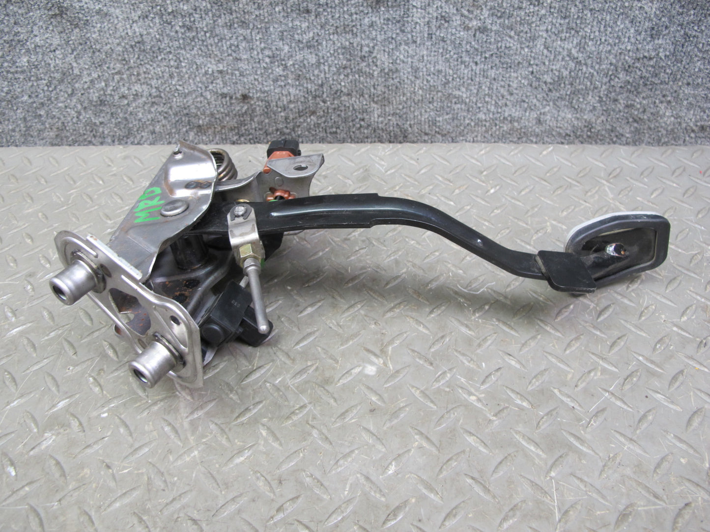 04-11 Mazda RX8 Manual Transmission Acclerator Brake Clutch Dead Pedal Set OEM
