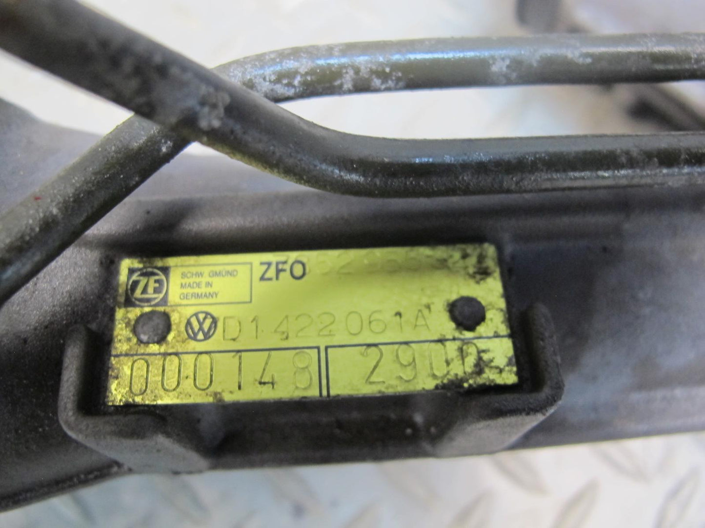 01-03 VW Eurovan T4 Power Steering Rack & Pinion 7D1422061A OEM