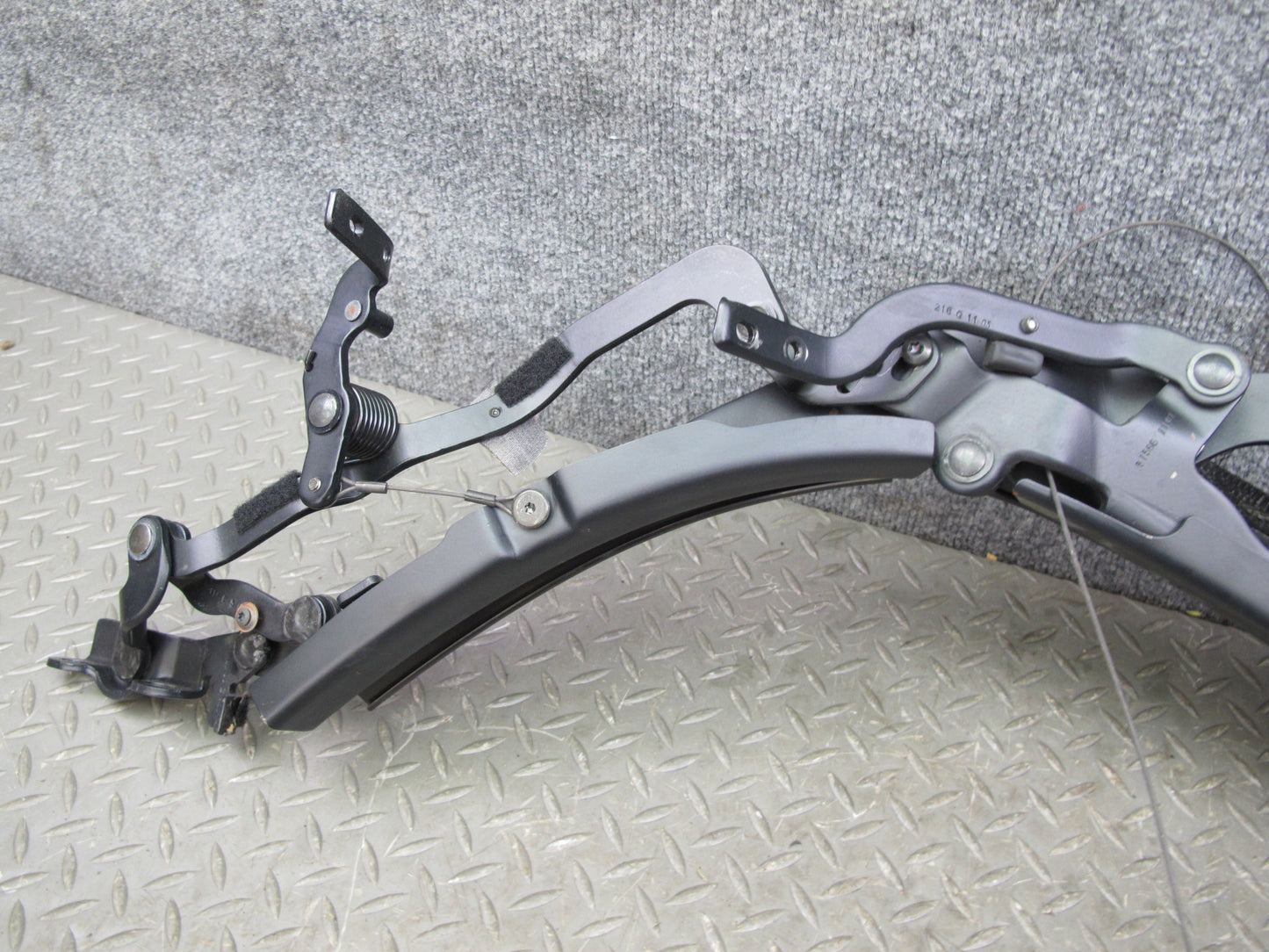 02-05 Ford Thunderbird Convertible Soft TOP Right Passenger Side Rail OEM