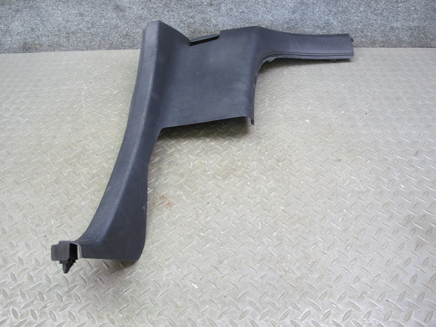 02-05 Ford Thunderbird Rear Left Right Interior Upper Quarter Trim Cover Set OEM