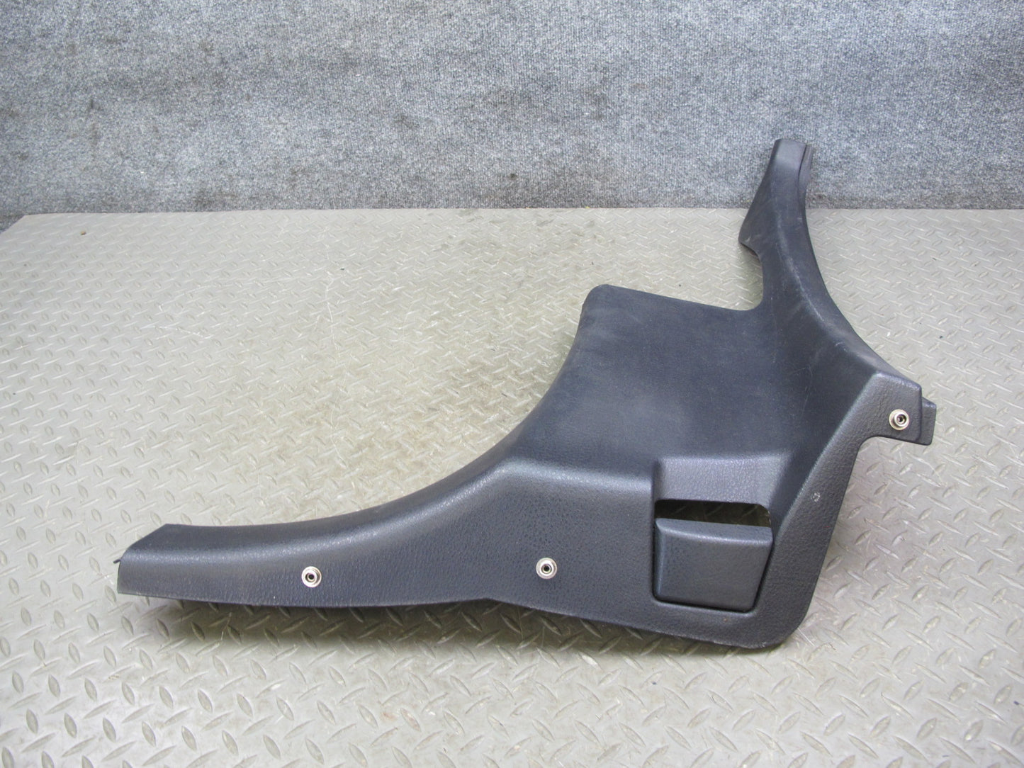 02-05 Ford Thunderbird Rear Left Right Interior Upper Quarter Trim Cover Set OEM