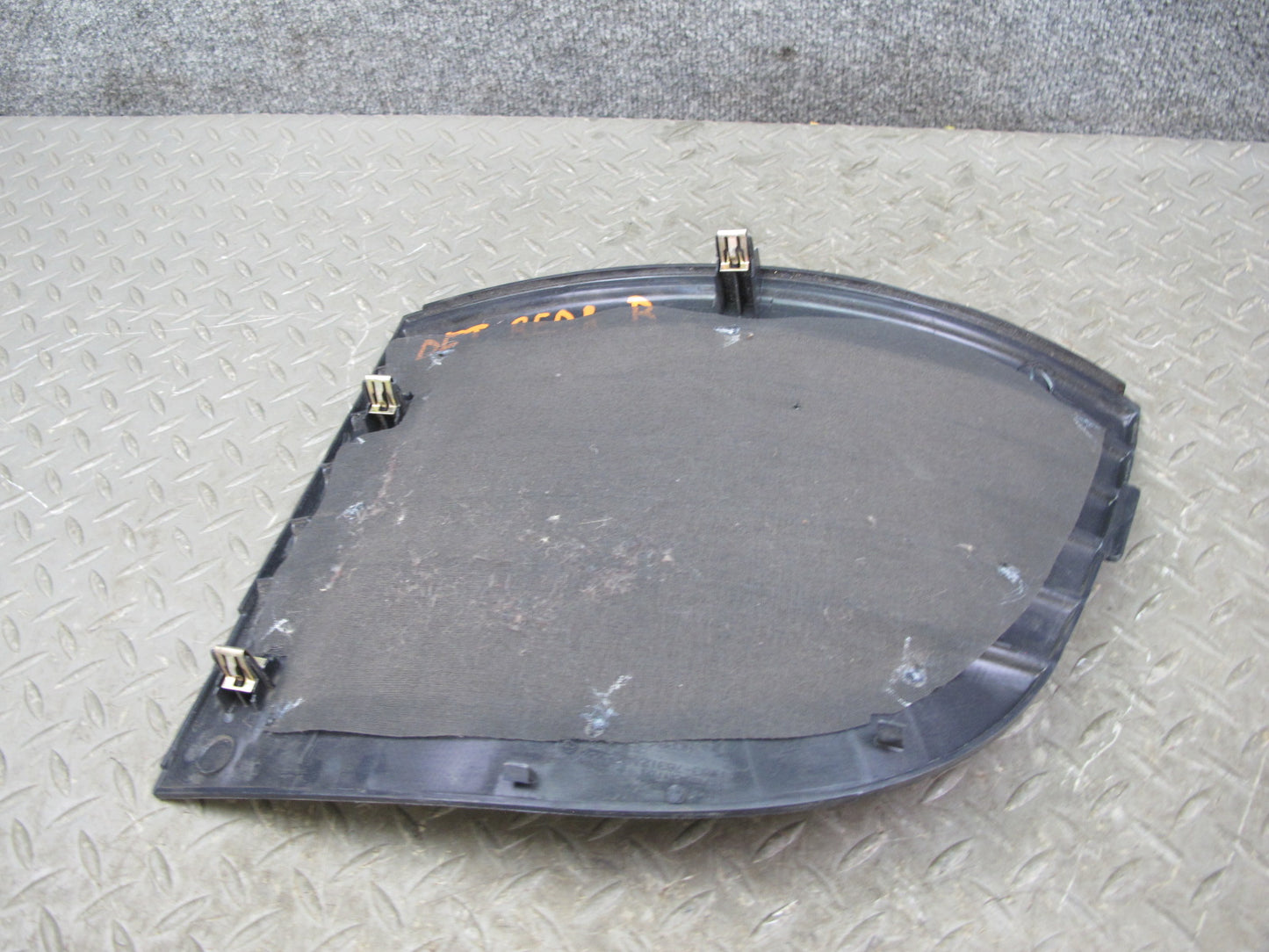 02-05 Ford Thunderbird Set of 2 Rear Left & Right Wall Speaker Cover Black OEM