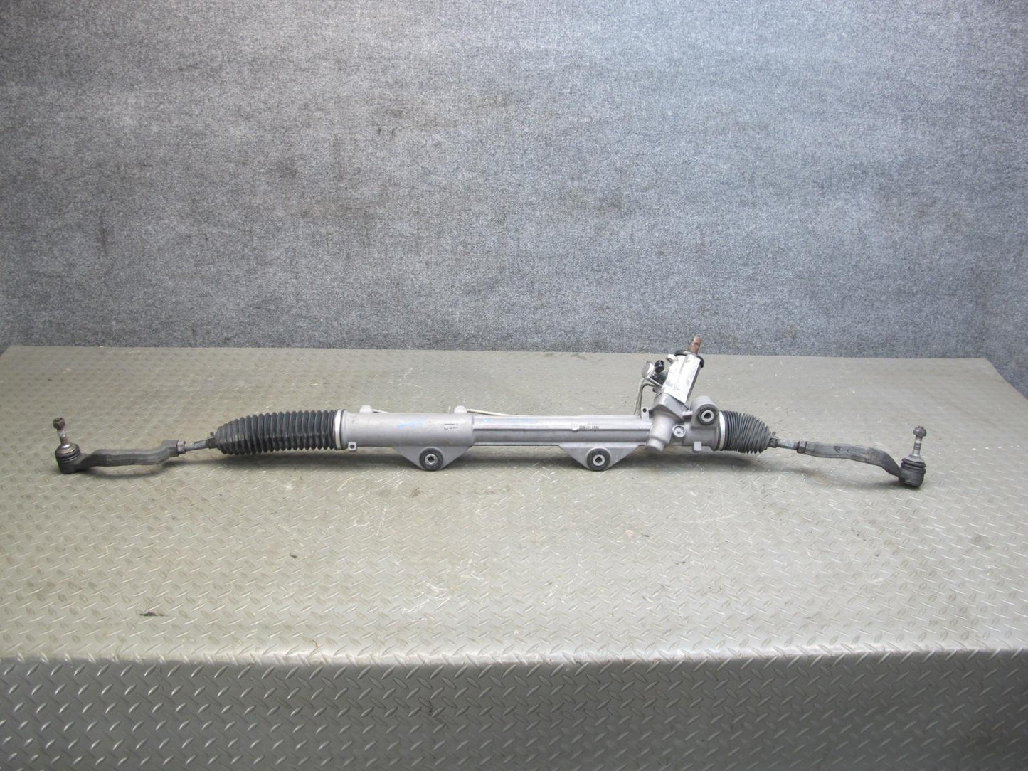 03-05 Ford Thunderbird Power Steering Rack & Pinion 7852501802 OEM