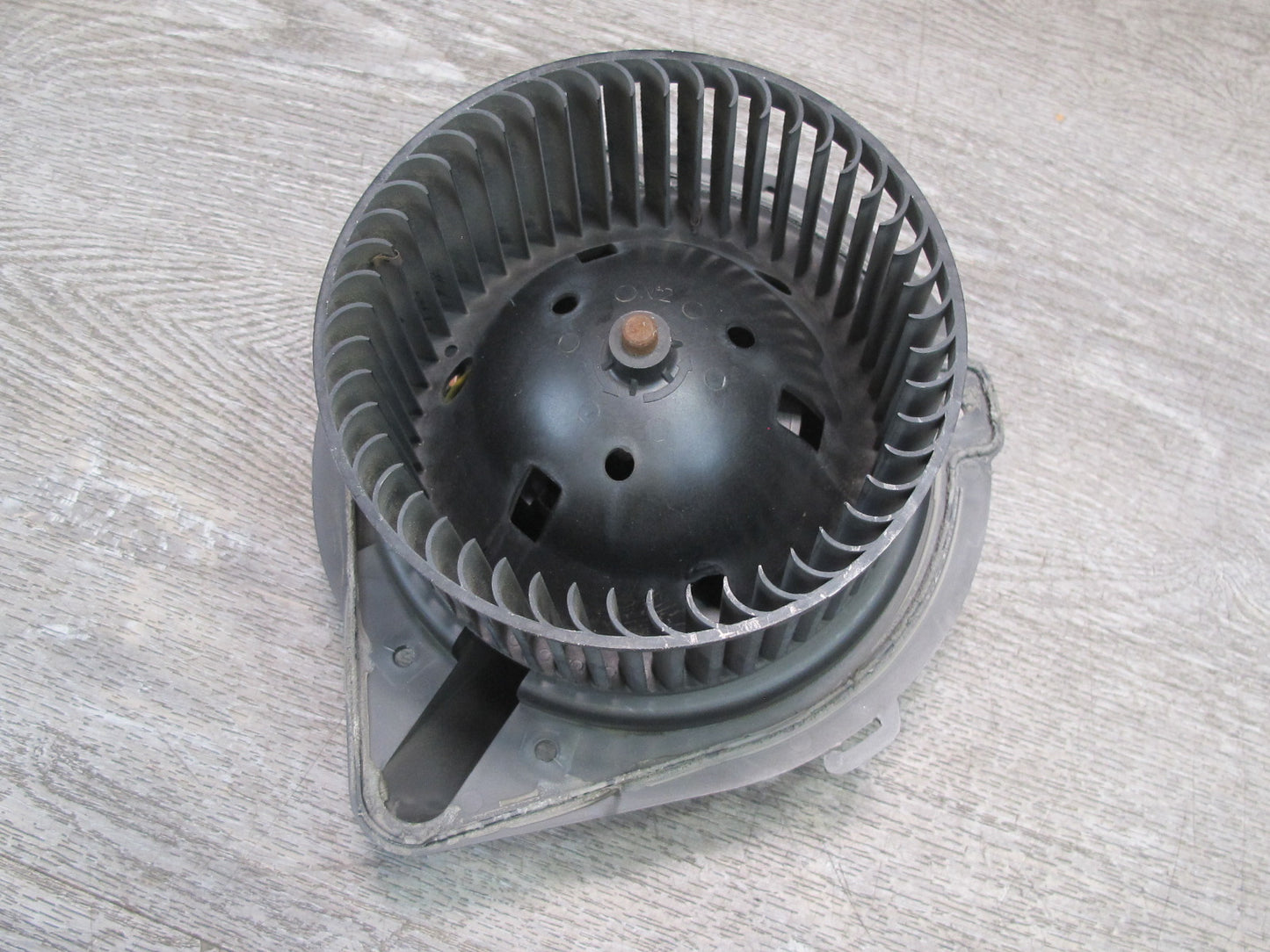 99-03 VW Eurovan T4 A/C Heater Blower Motor Fan w Resistor OEM