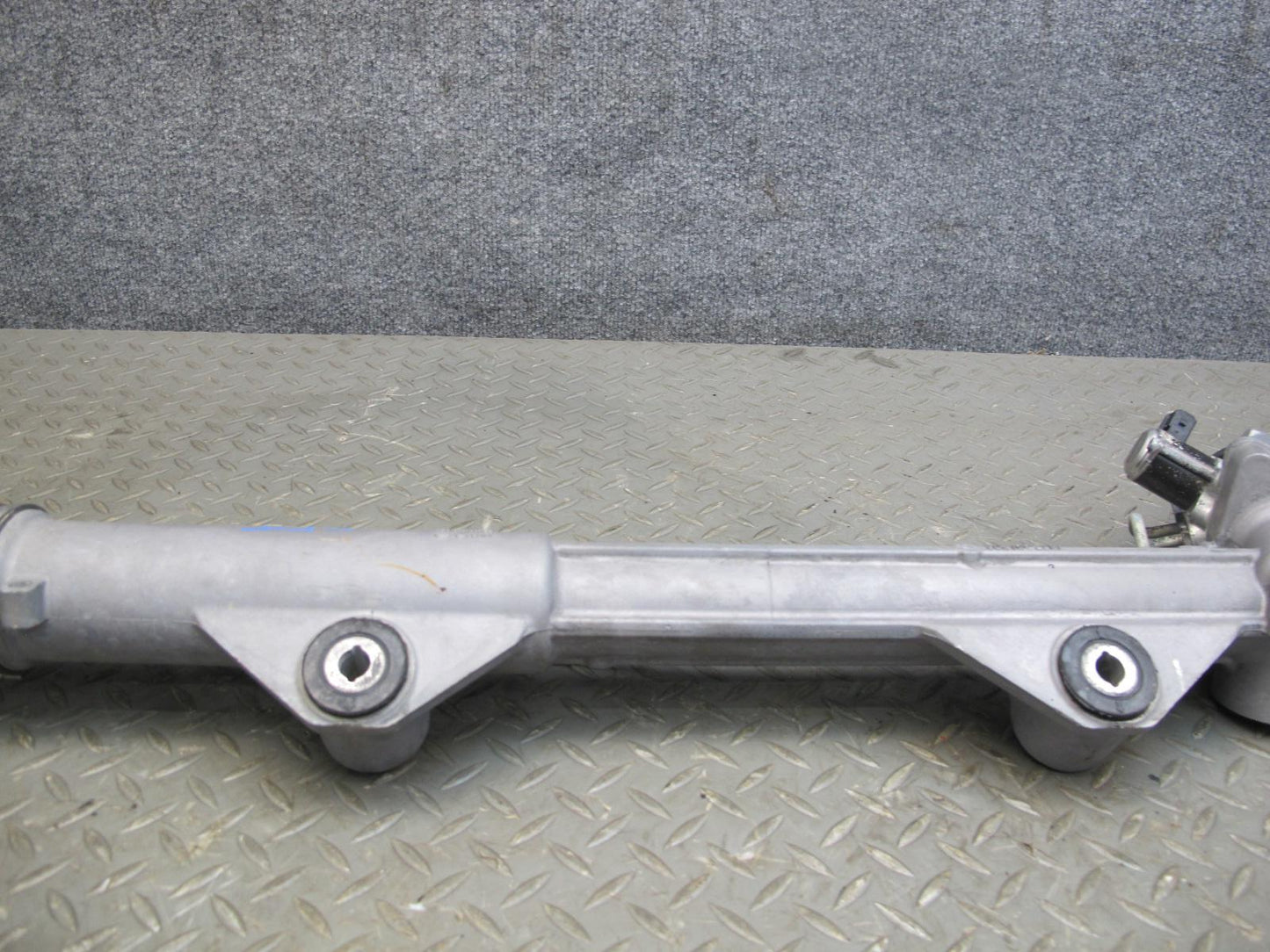 03-05 Ford Thunderbird Power Steering Rack & Pinion 7852501802 OEM