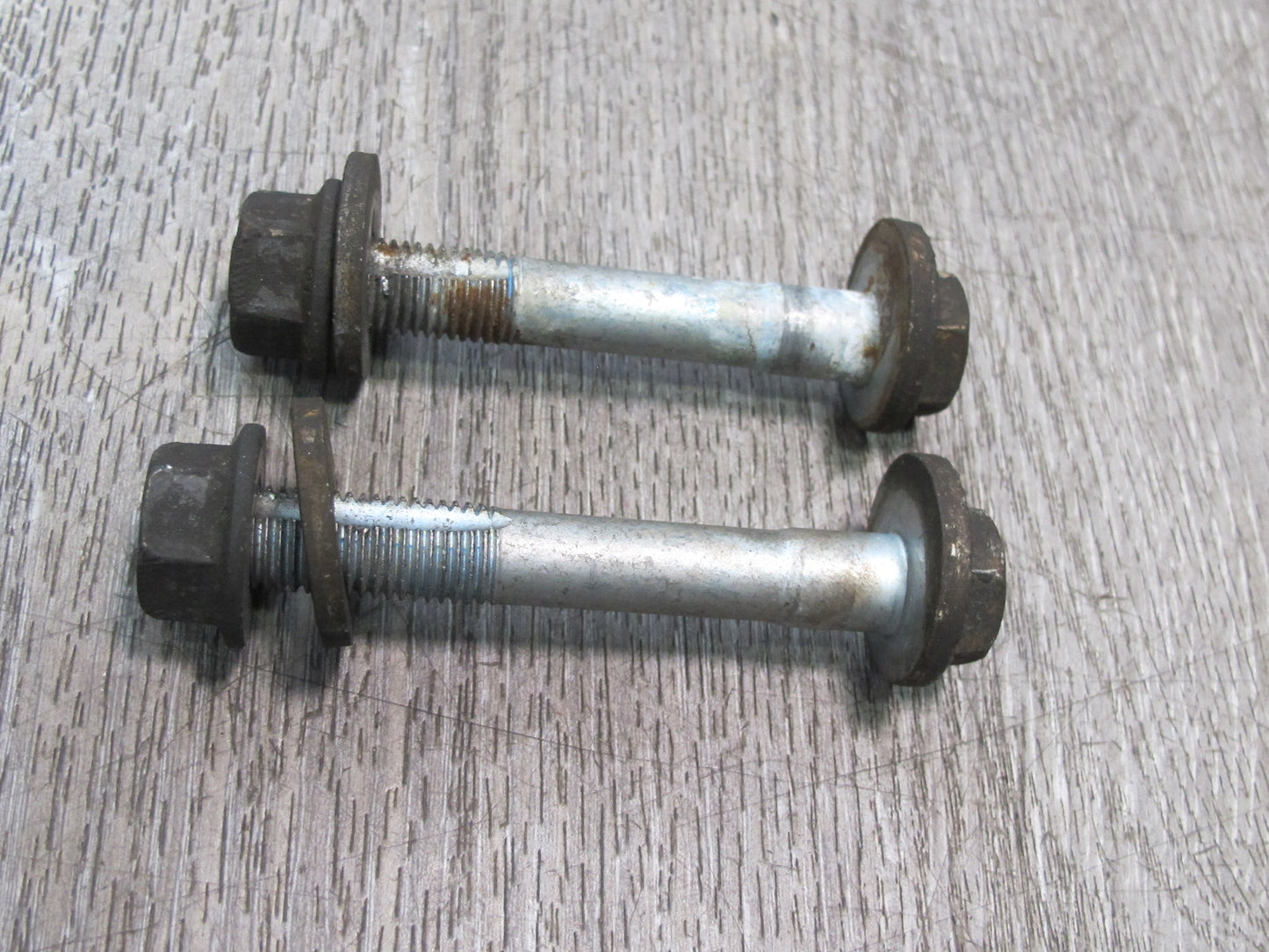 01-06 BMW E46 3-SERIES Set of 2 Rear Suspension Eccentric Adjust Camber Bolt OEM