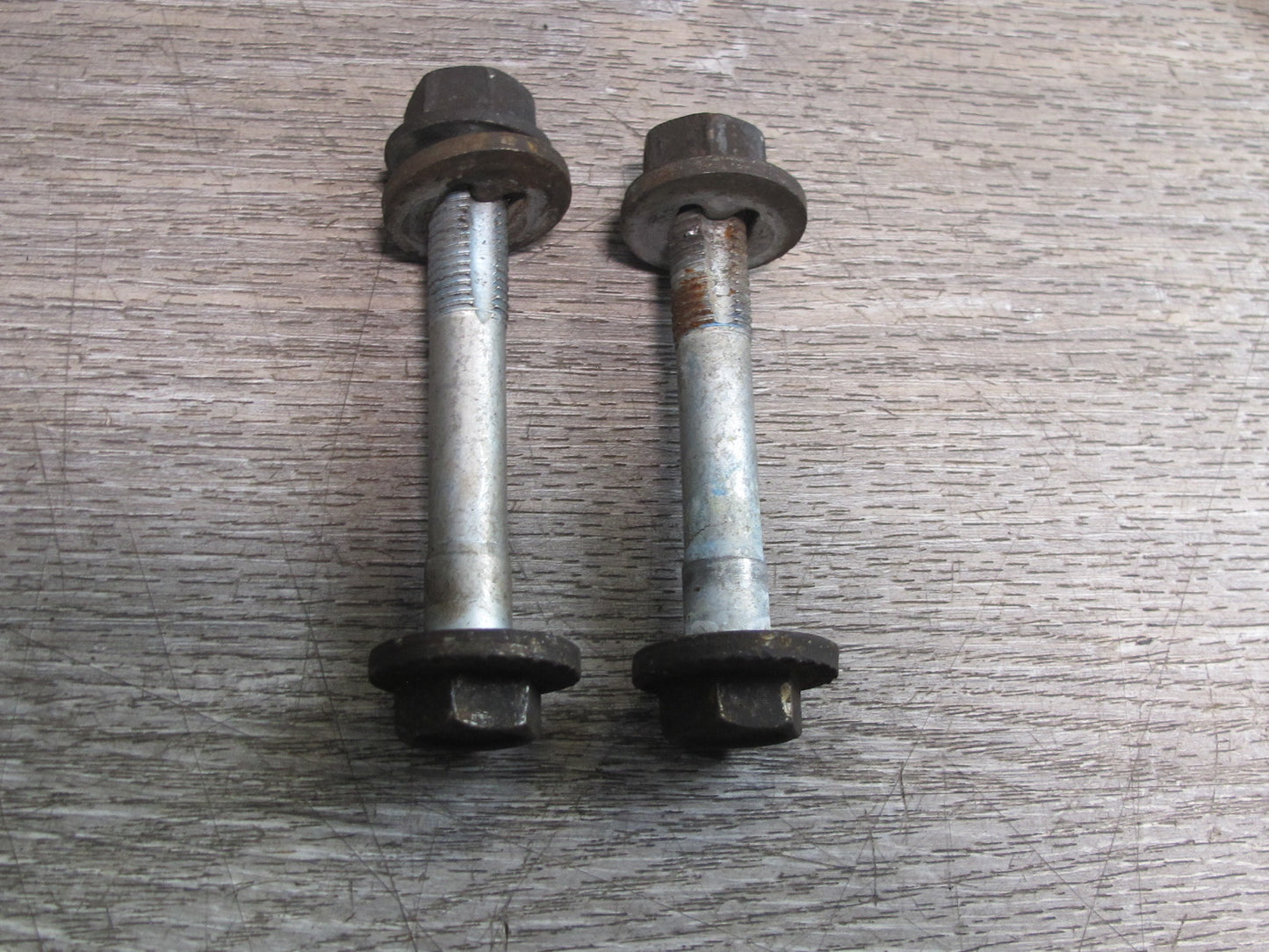 01-06 BMW E46 3-SERIES Set of 2 Rear Suspension Eccentric Adjust Camber Bolt OEM