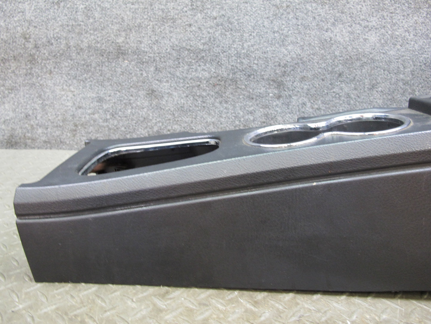 04-05 Ford Thunderbird Center Console CUP Holder Trim Cover Panel Black OEM