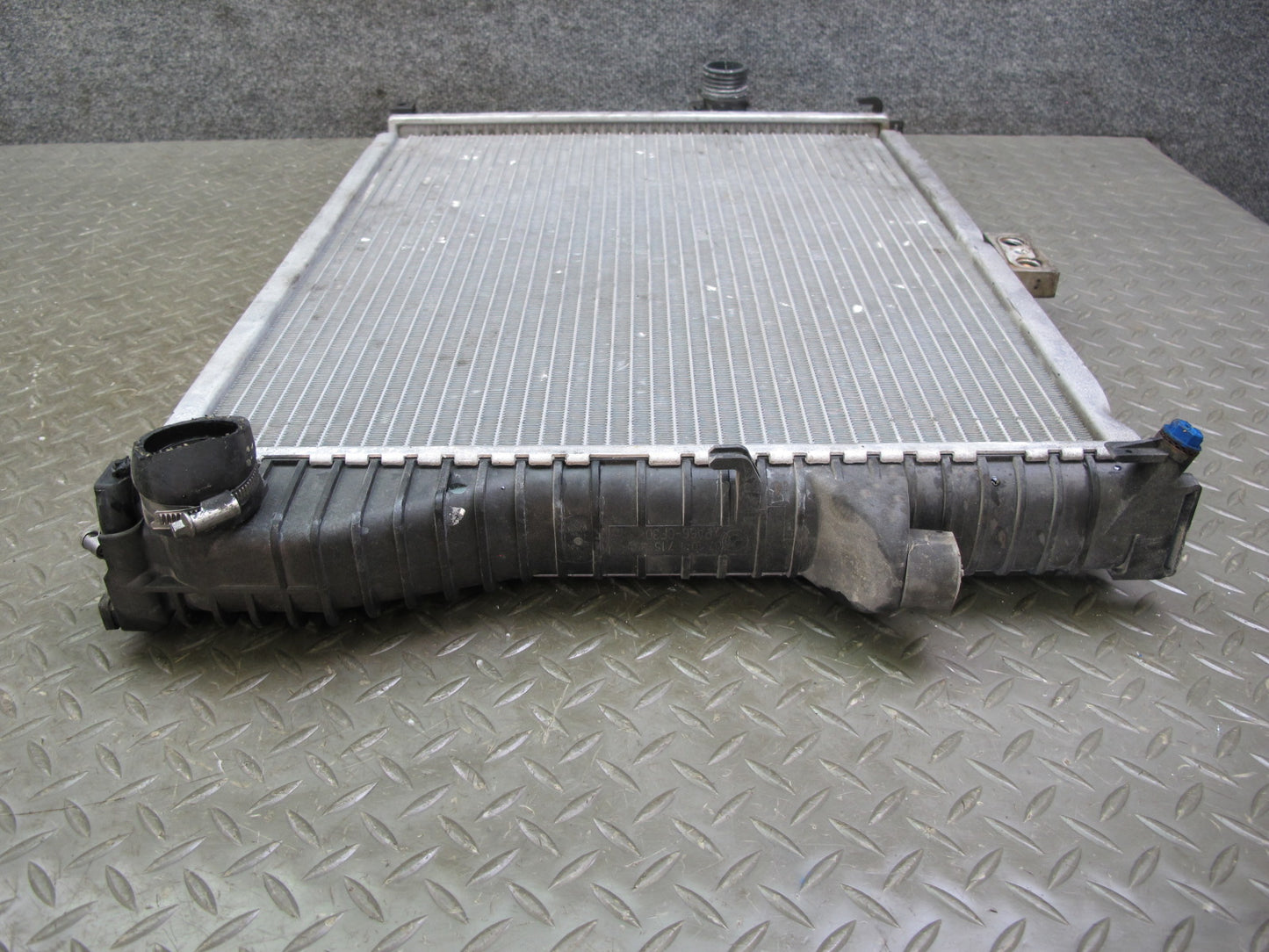 97-98 BMW E36/7 Z3 M52 Engine Cooling Radiator w A/T Transmission Oil Cooler OEM