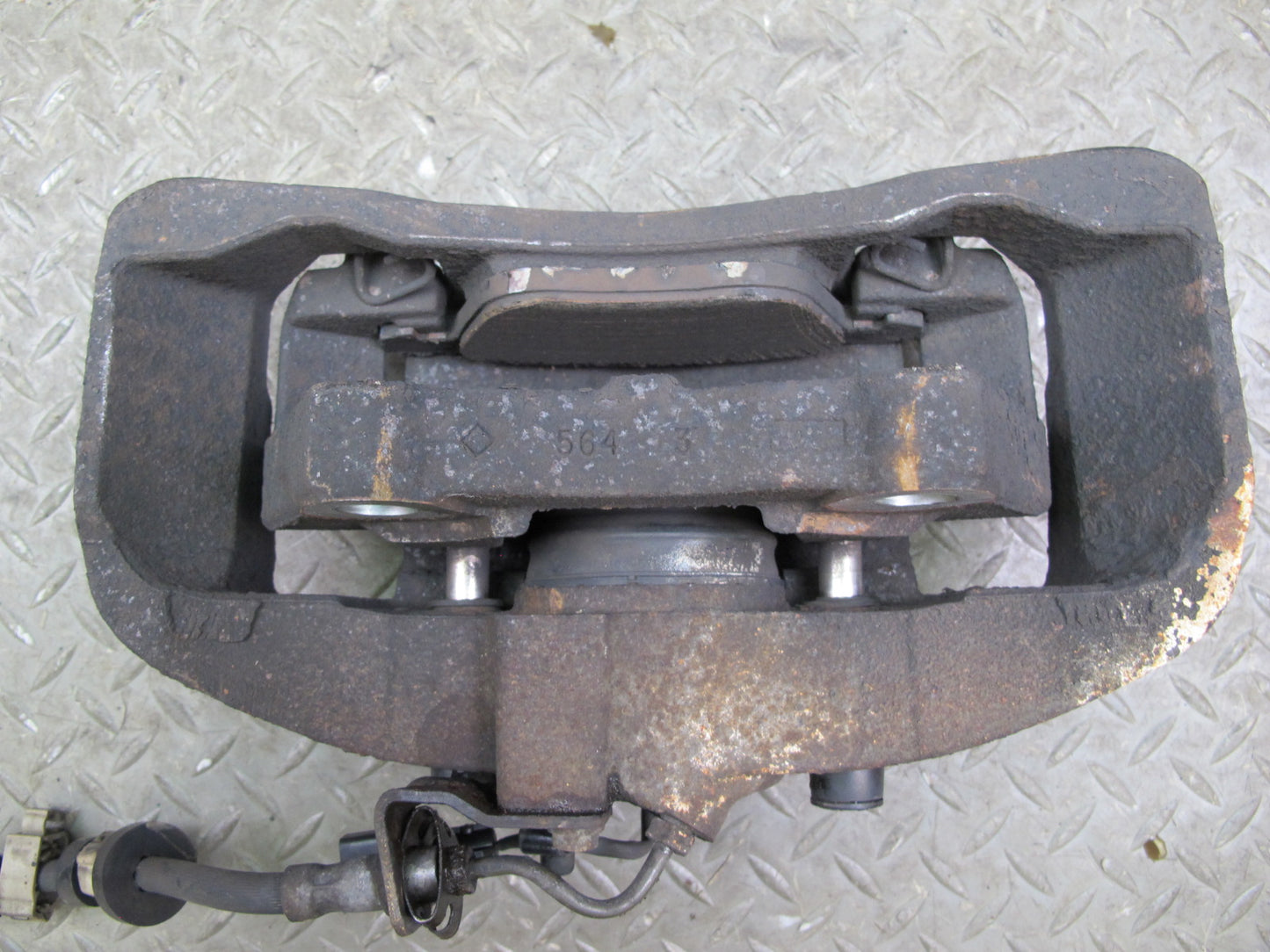 01-03 VW Eurovan T4 2.8L FWD Set of 2 Front Left & Right Brake Caliper OEM