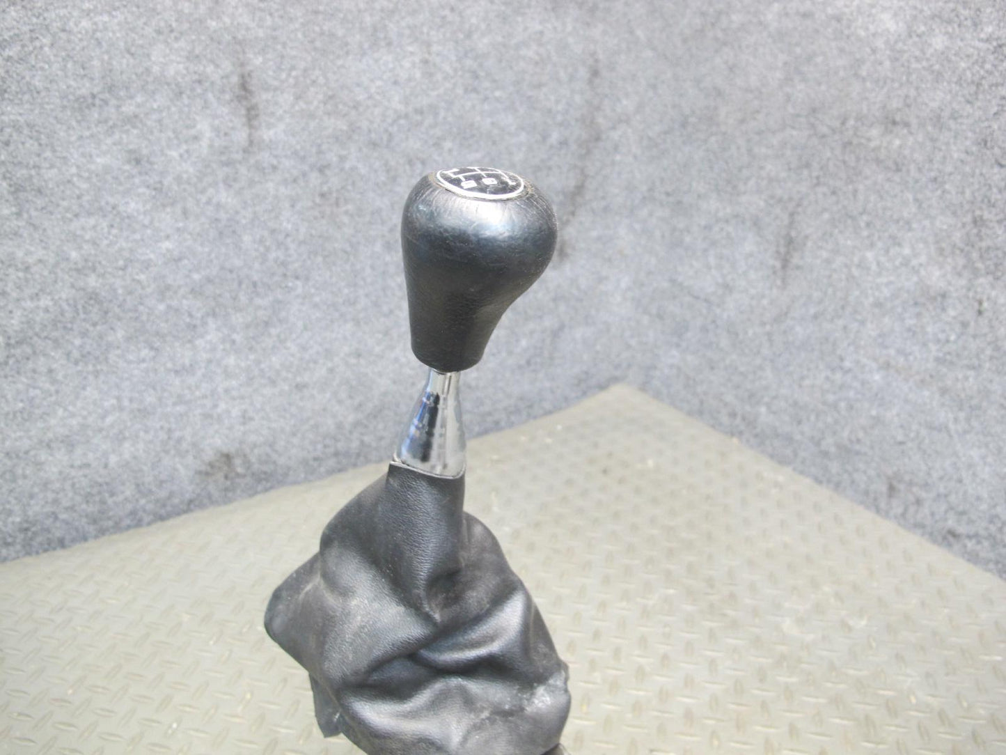 86-88 Mazda RX7 NON Turbo 5-SPEED Manual Transmission w Short Shifter Assy OEM