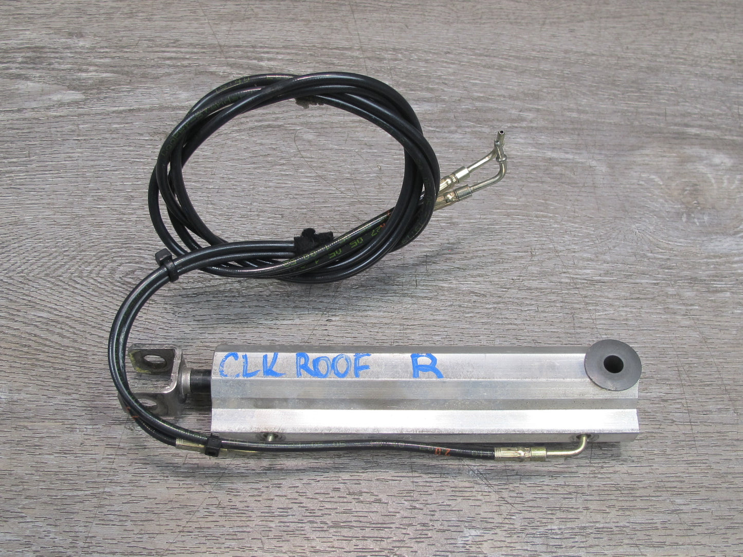 05-11 Mercedes R171 Slk-class Convertible Right TOP Roof Main Lift Cylinder OEM
