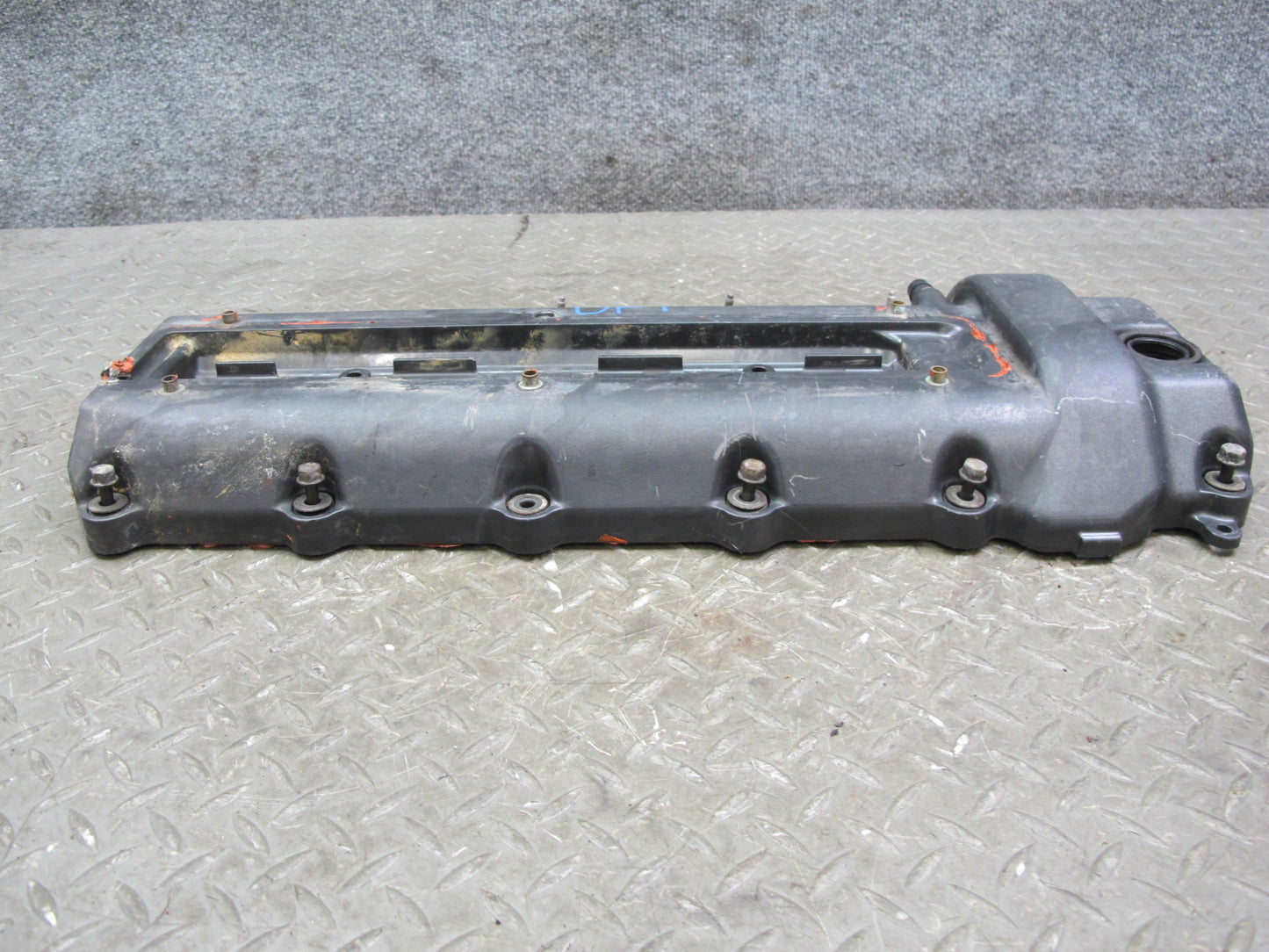 03-05 Ford Thunderbird 3.9L Right Engine Cylinder Head Valve Cover OEM