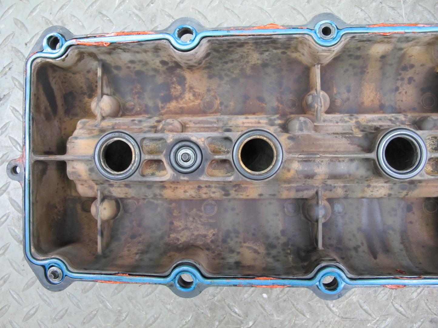 03-05 Ford Thunderbird 3.9L Right Engine Cylinder Head Valve Cover OEM