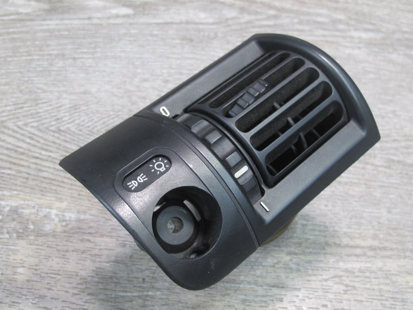 96-02 BMW E36/7 Z3 Set of 3 Dash Dashboard Left Right Center Air Vent Black OEM