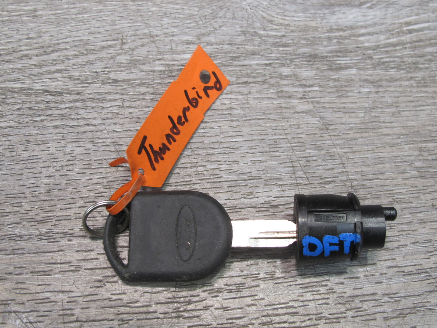 04-05 Ford Thunderbird Ignition Switch Door Trunk Lock Cylinder Trim KEY Set OEM
