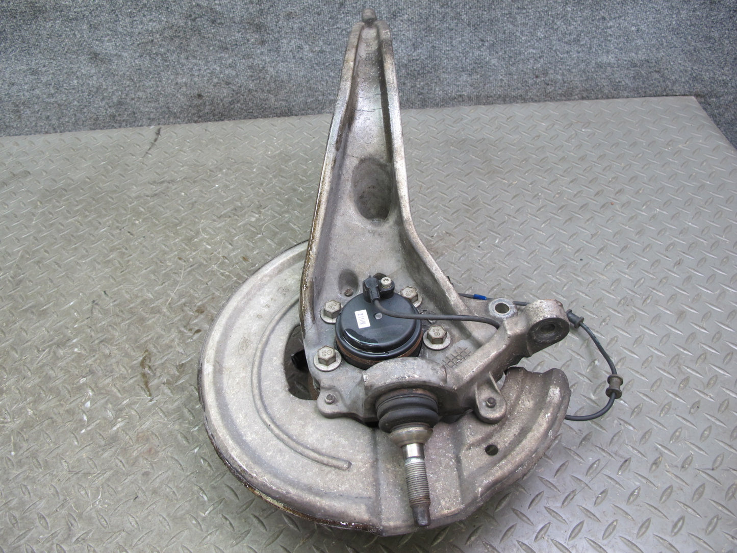 02-05 Ford Thunderbird Front Right Spindle Knuckle Wheel Hub Bearing OEM
