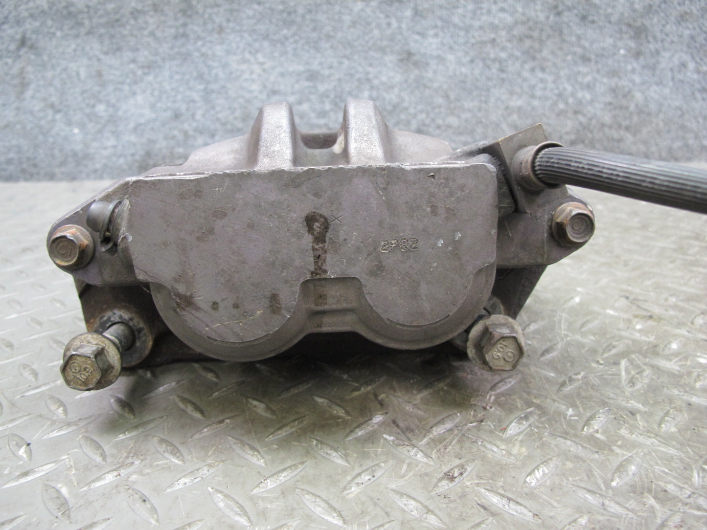 02-05 Ford Thunderbird Set of 2 Front Left & Right Brake Caliper OEM