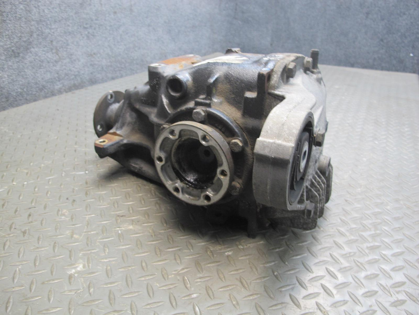 97-00 BMW E36 Z3 2.8L AT Rear LSD Differential Carrier 4.10 Ratio 100K Miles OEM