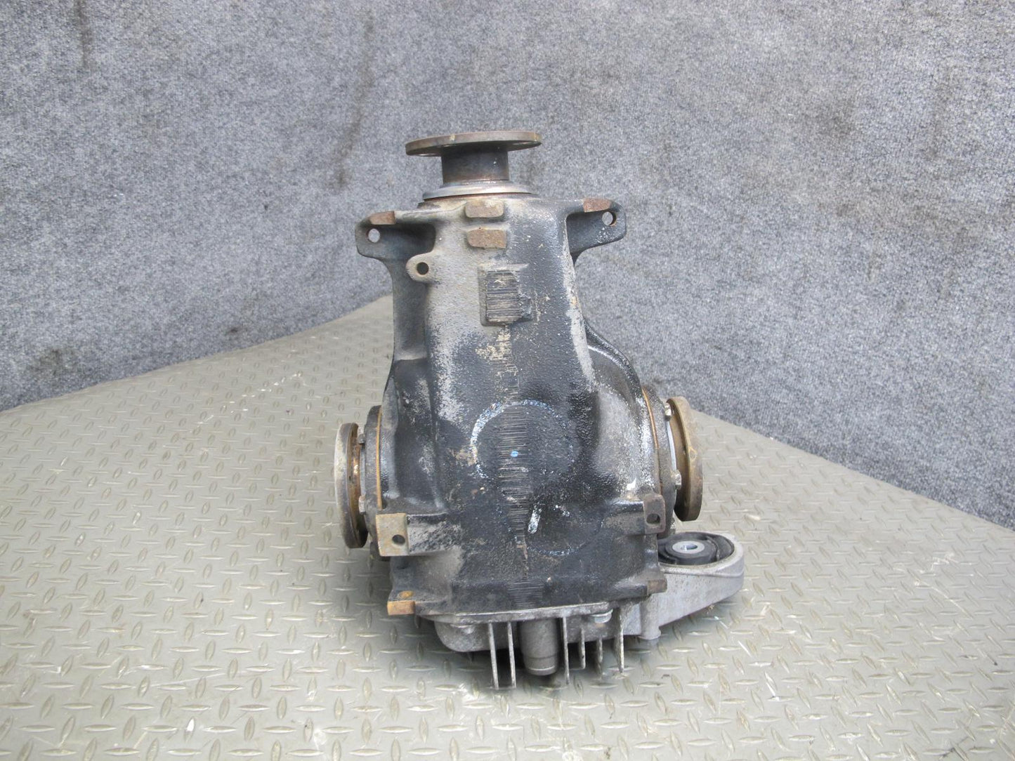 97-00 BMW E36 Z3 2.8L AT Rear LSD Differential Carrier 4.10 Ratio 100K Miles OEM