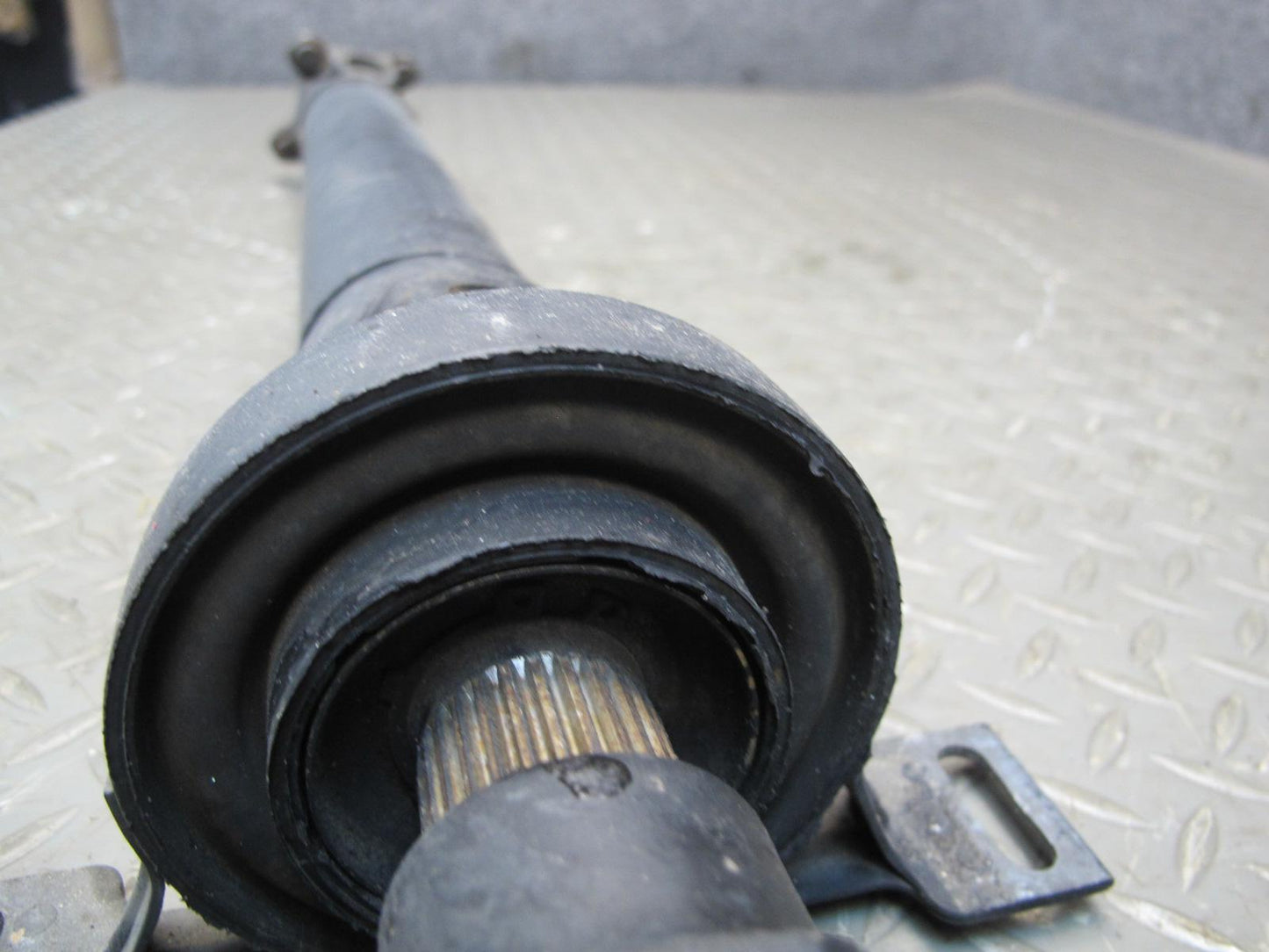 97-99 BMW E36/7 Z3 M52 AT Automatic Transmission Rear Driveshaft Drive Shaft OEM