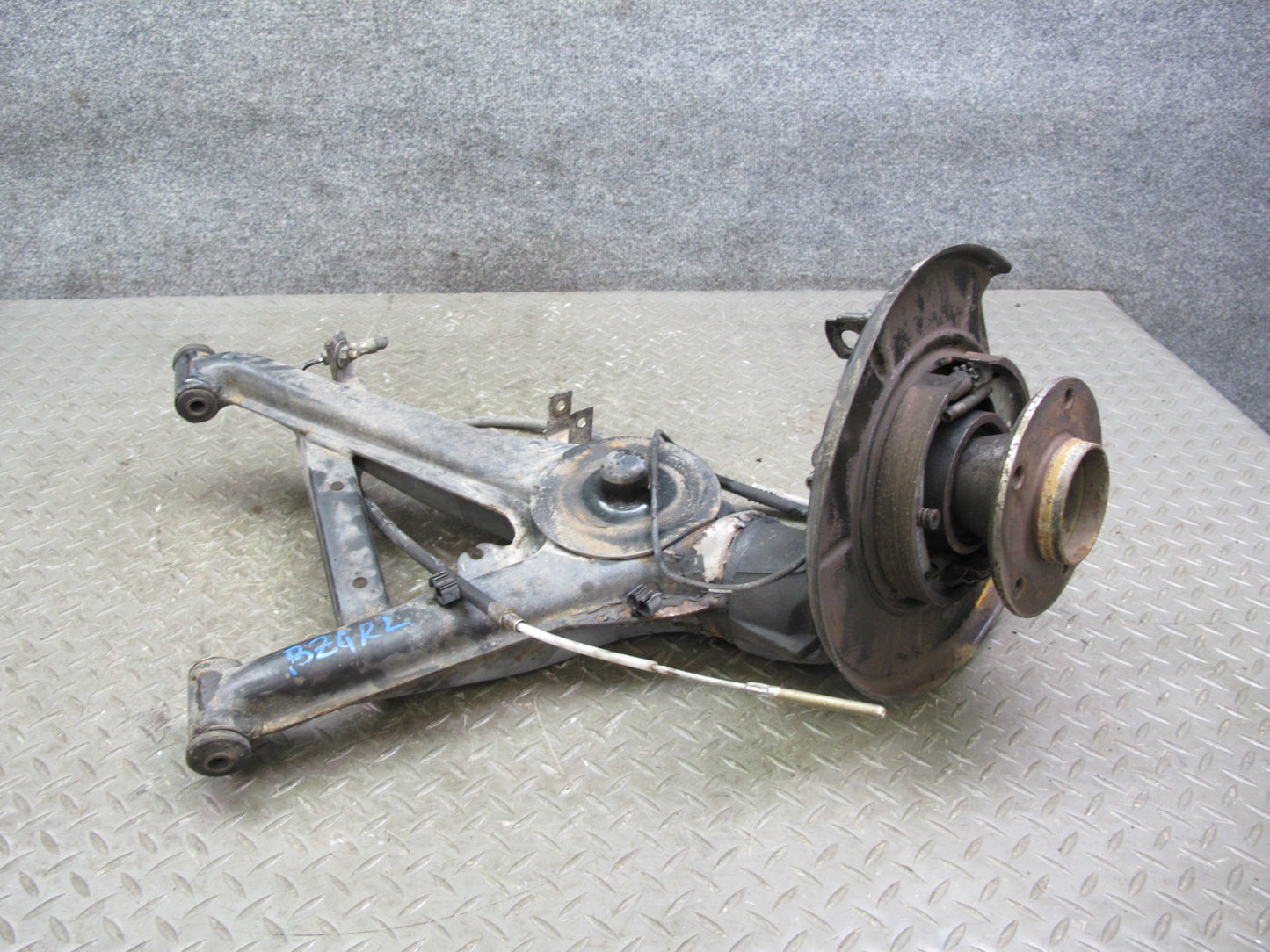 96-02 BMW E36/7 Z3 Rear Left Spindle Knuckle Wheel Hub Trailing Arm 100K OEM