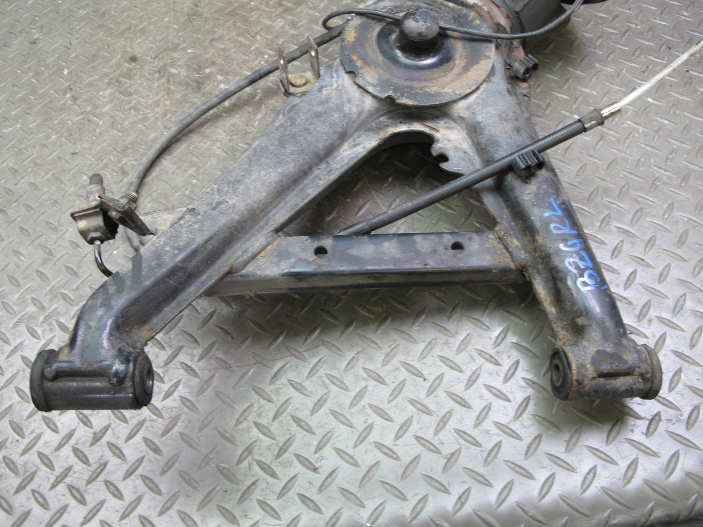 96-02 BMW E36/7 Z3 Rear Left Spindle Knuckle Wheel Hub Trailing Arm 100K OEM