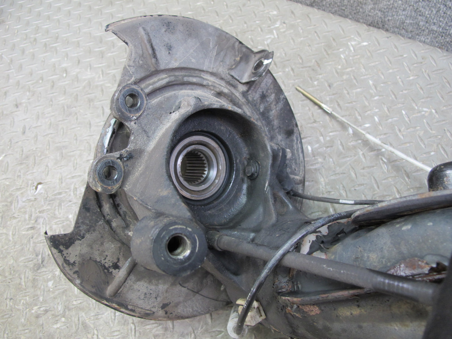96-02 BMW E36/7 Z3 Rear Left Spindle Knuckle Wheel Hub Trailing Arm 100K OEM