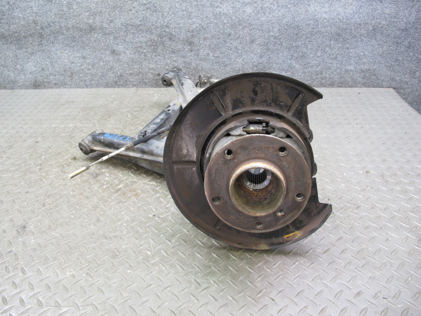 96-02 BMW E36/7 Z3 Rear Left Spindle Knuckle Wheel Hub Trailing Arm 100K OEM