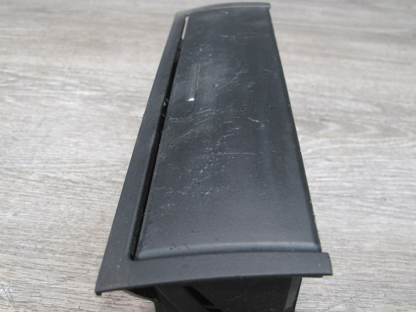 01-06 BMW E46 3-SERIES Front Center Console Glasses Tray Storage 8260312 OEM