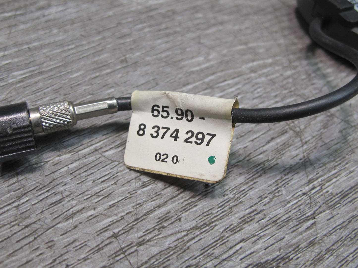 01-06 BMW E46 3-SERIES GPS Navigation Antenna Module 8374297 OEM