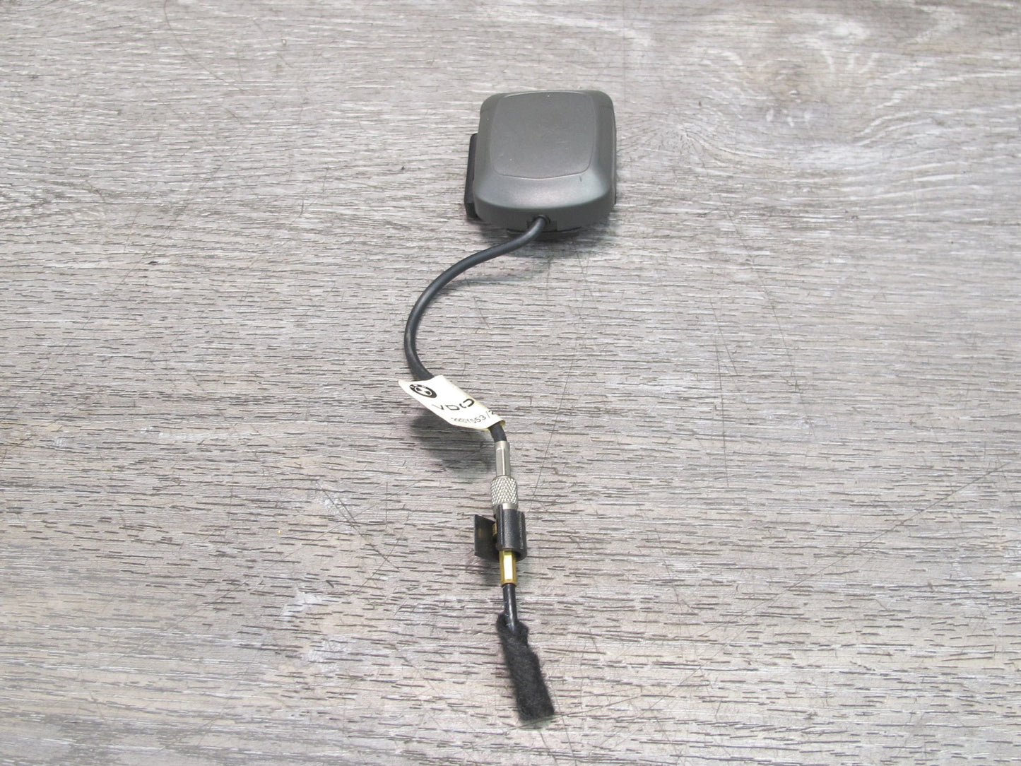 01-06 BMW E46 3-SERIES GPS Navigation Antenna Module 8374297 OEM