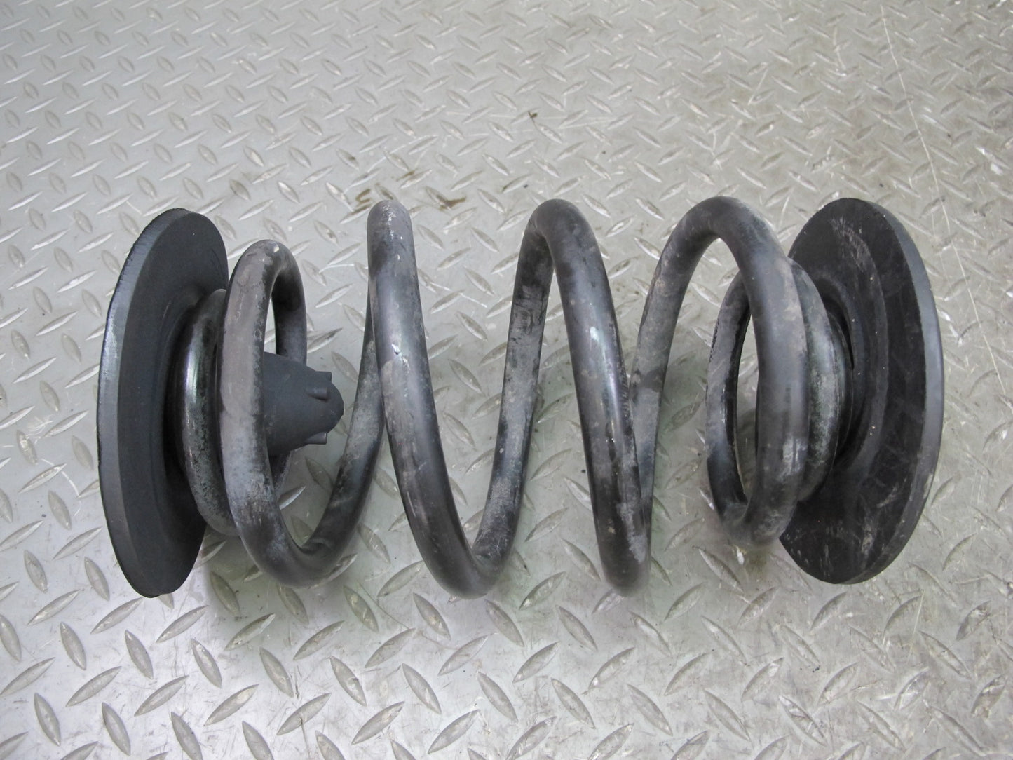 97-00 BMW E36/7 Z3 2.8L Roadster Set of 2 Rear Left & Right Coil Spring OEM