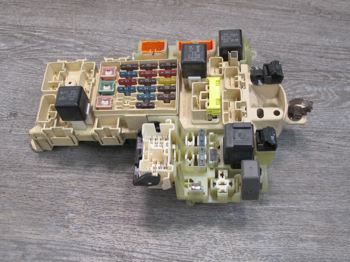 95-96 Lexus JZZ31L SC300 Interior Fuse Relay Box Module w Integration Relay OEM