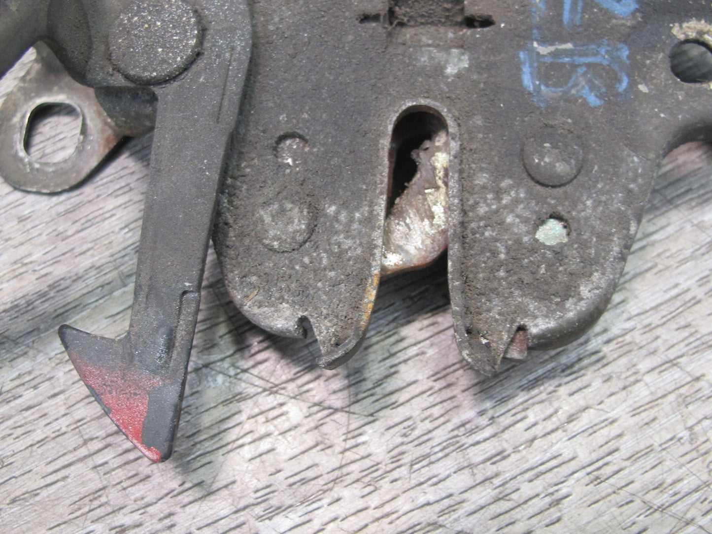 90-96 Nissan 300ZX Z32 Coupe Front Hood Lock Latch OEM