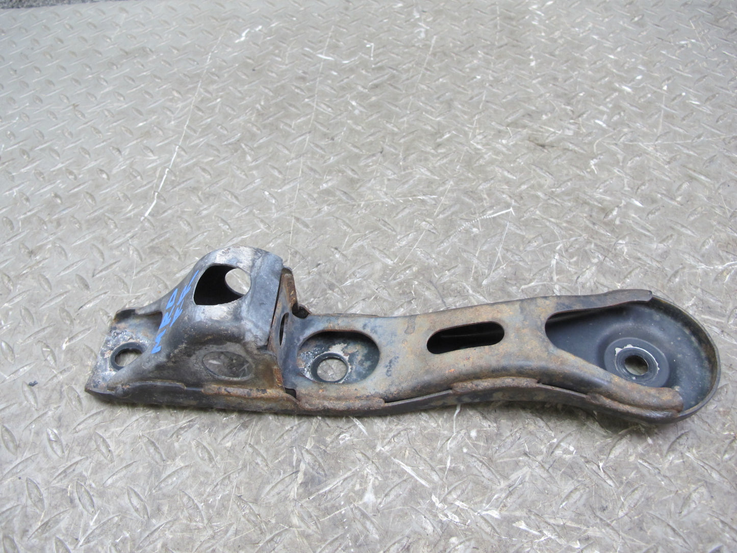04-08 Mazda RX8 Rear Left & Right Side Subframe Brace Bracket Plate Set OEM