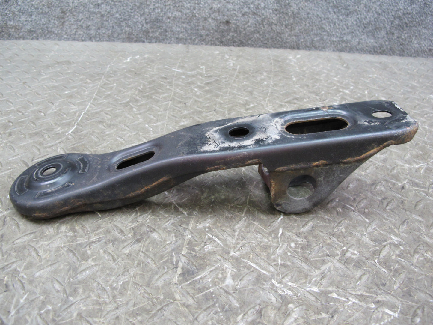 04-08 Mazda RX8 Rear Left & Right Side Subframe Brace Bracket Plate Set OEM