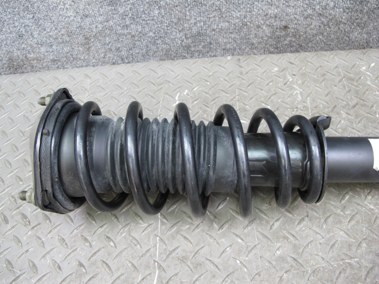 04-08 Mazda RX8 Front Left & Right Side Strut Shock Absorber Set of 2 OEM