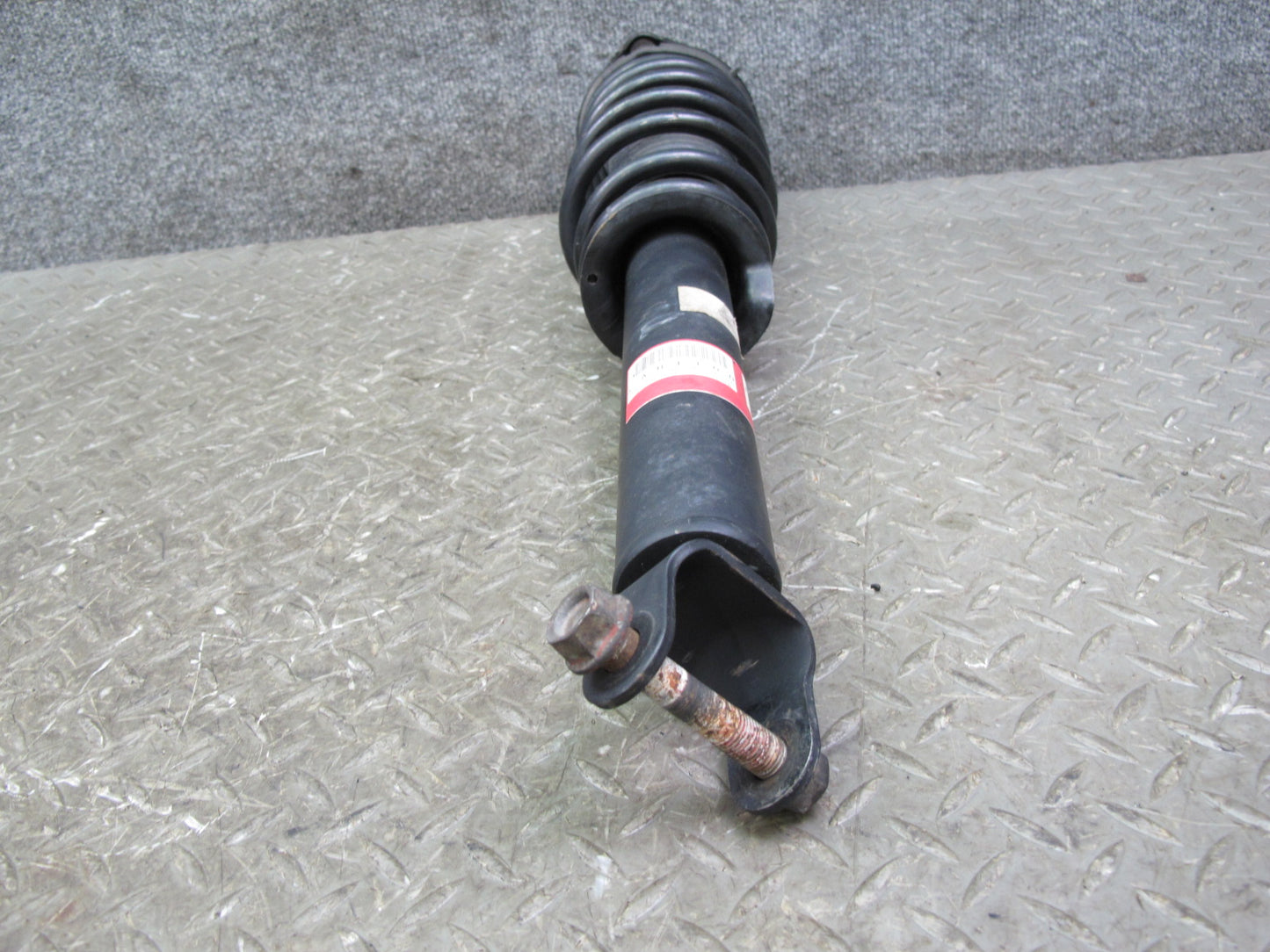 04-08 Mazda RX8 Front Left & Right Side Strut Shock Absorber Set of 2 OEM