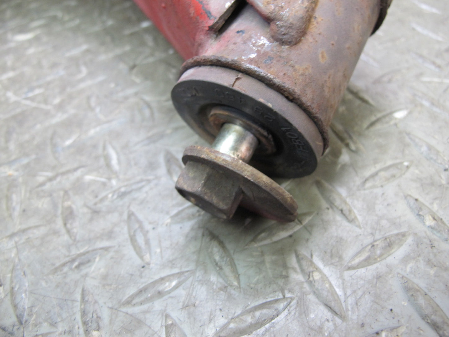 86-91 Mazda RX7 FC3S Rear Right Spindle Knuckle Wheel Hub w Trailing Arm OEM