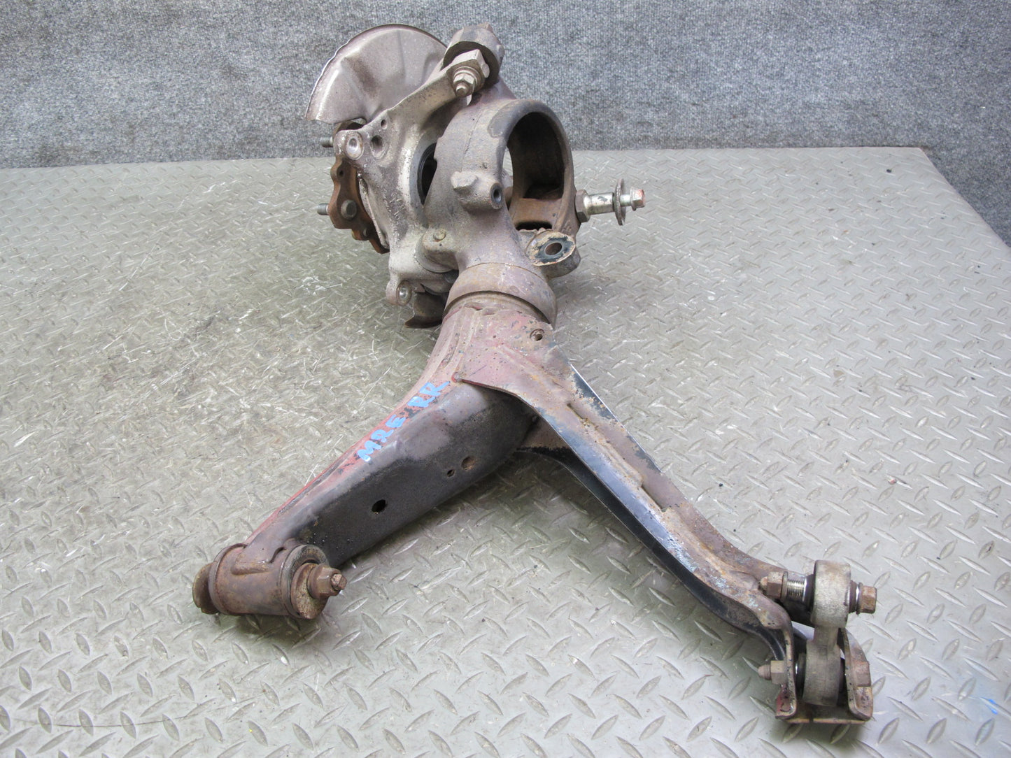 86-91 Mazda RX7 FC3S Rear Right Spindle Knuckle Wheel Hub w Trailing Arm OEM