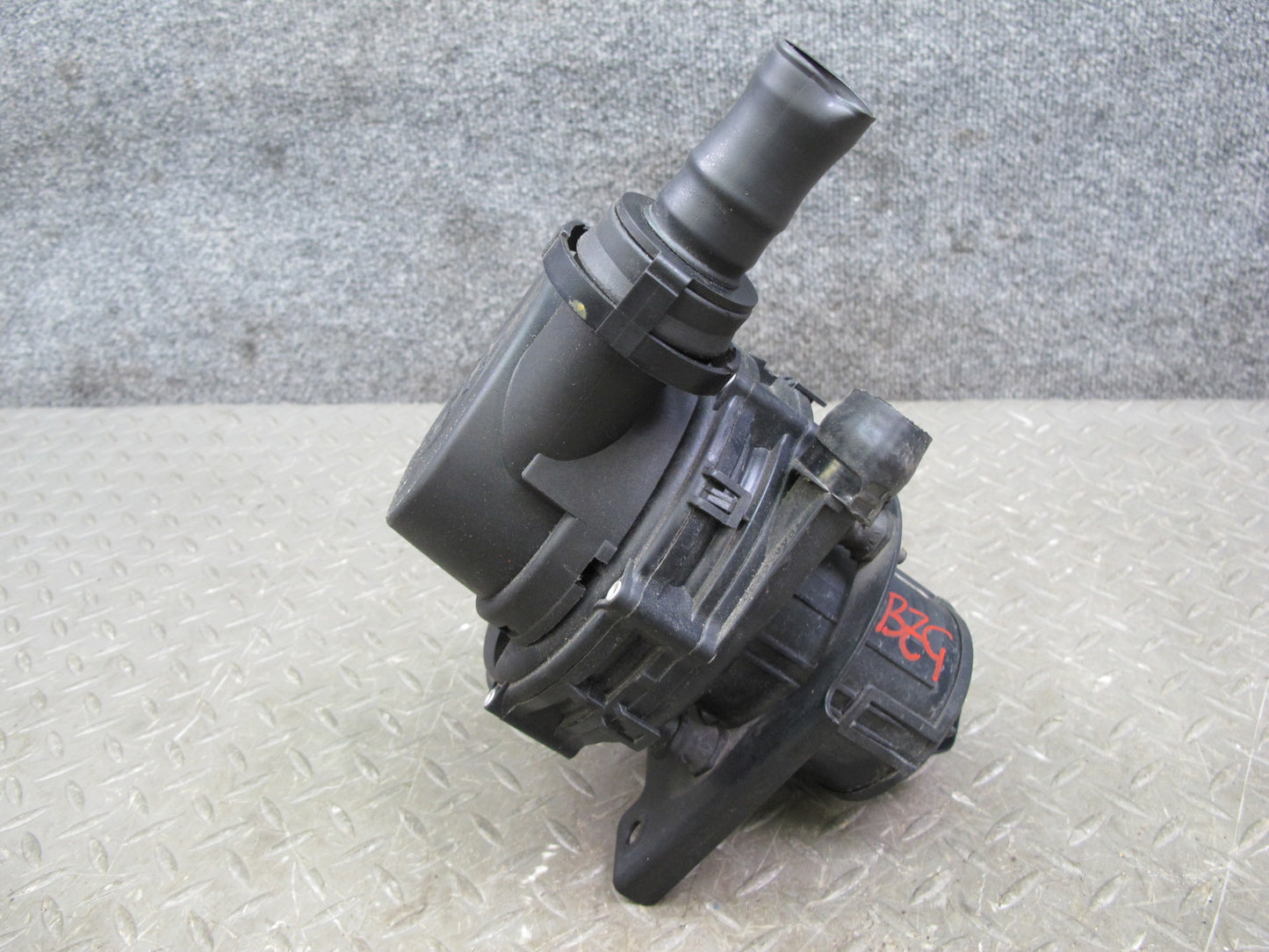 97-99 BMW E36/7 Z3 2.8L 3.2L Secondary Air Injection Smog Pump 1432907 OEM