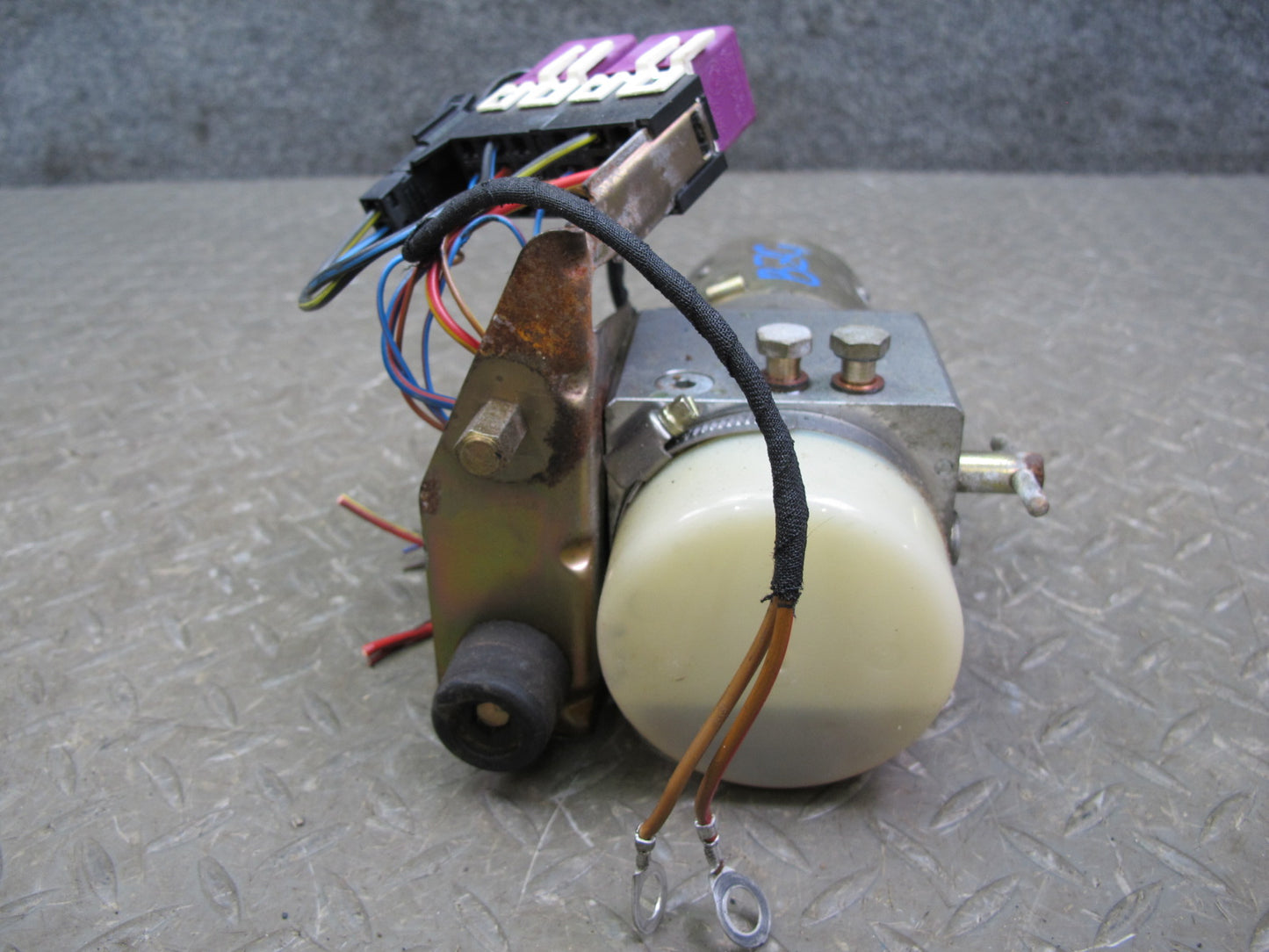 96-02 BMW E36/7 Z3 Roadster TOP Roof Hydraulic Pump Motor 8407224 OEM